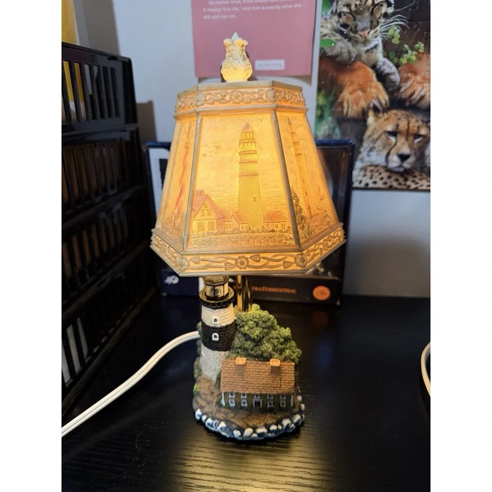 Vintage Lighthouse Small Electric Table Lamp 6 Sided Lithophane Shade Works 11